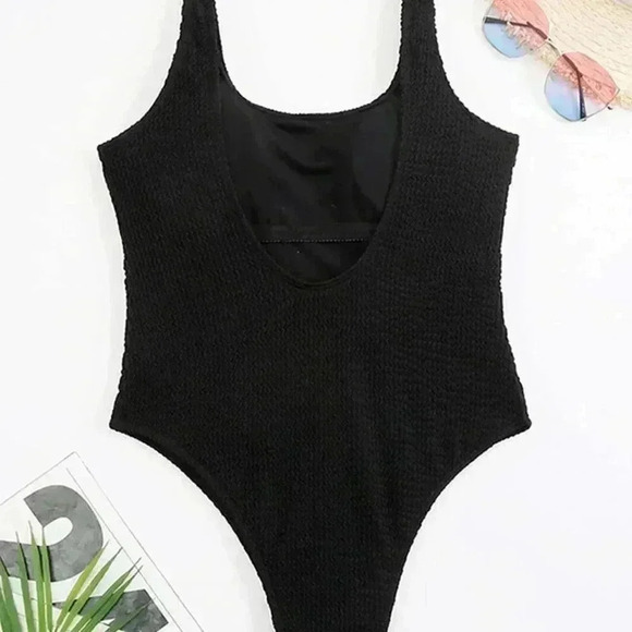 Black Women's Solid Color Sport One Piece Swimsuit Candy Color Textured Fabric - Picture 4 of 4